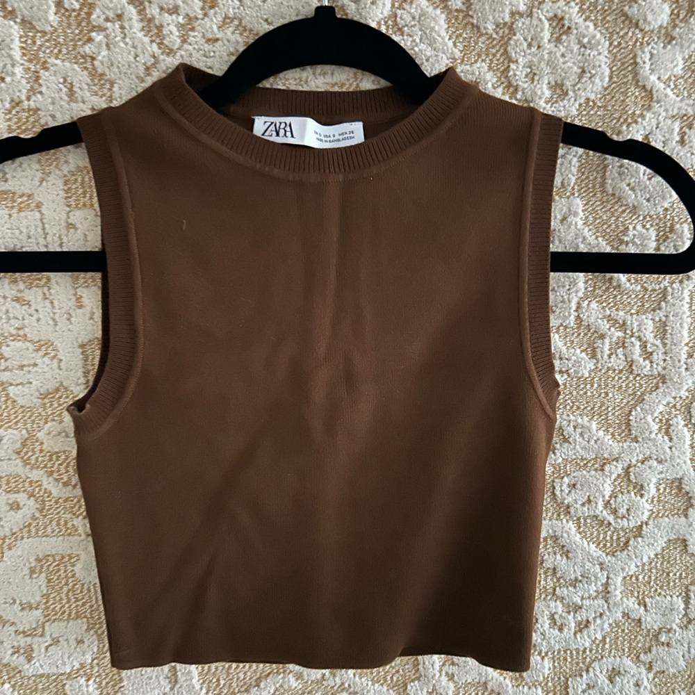 Cropped Knit Tank Top